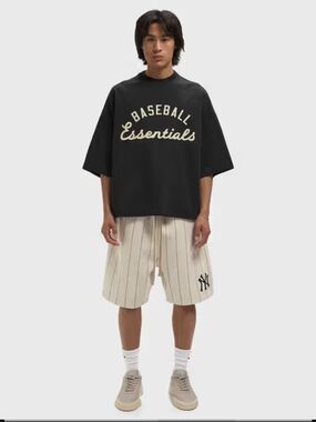 NWT size Med. Fear of God Black 'Baseball Essentials' Short Sleeve Tee